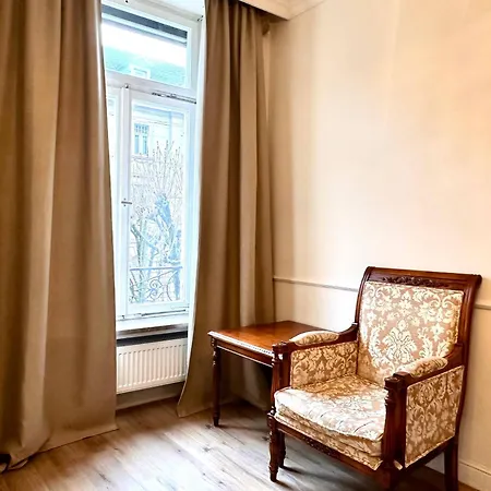 Reichel Sophien Apartamento